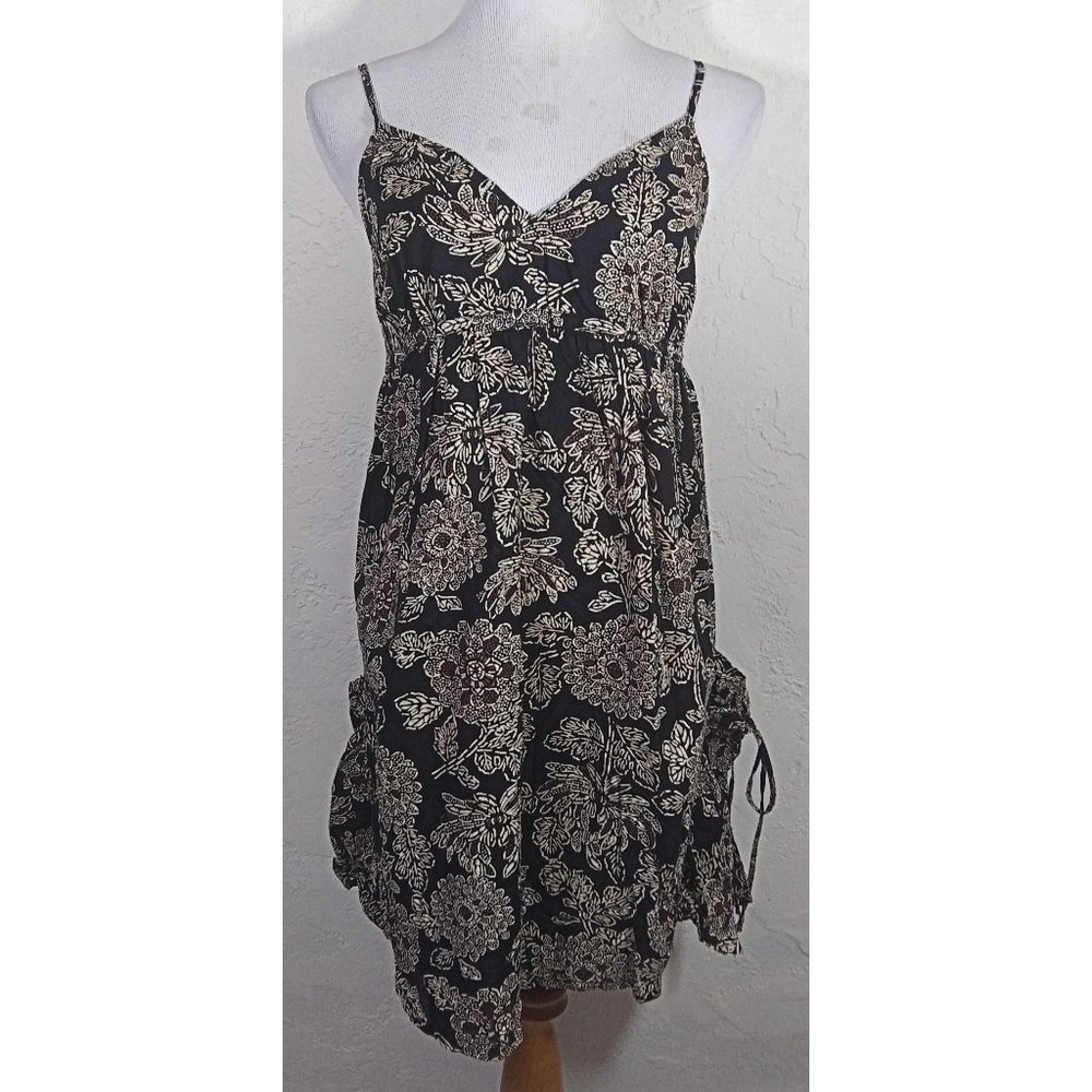 Charlotte Russe Dress Small Floral Multicolor Pockets V Neck Sleeveless